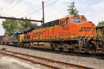 BNSF 7465 on CSX K622